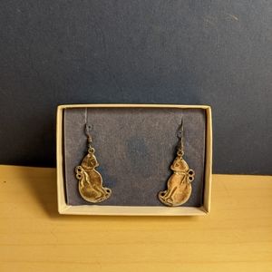 Sterling silver cat with bow earrings